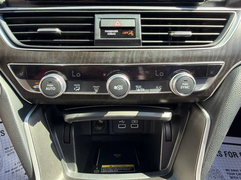 Used 2022 Honda Accord EX-L image 33