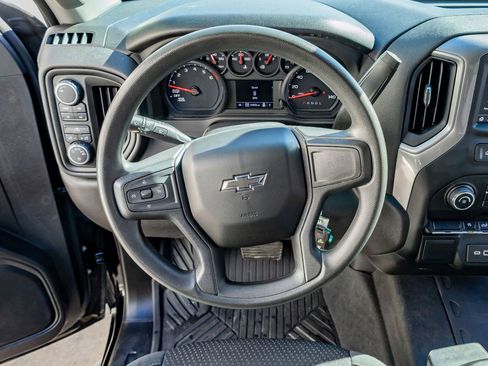 Used 2022 Chevrolet Silverado 1500 Custom Trail Boss w/ Midnight Edition image 19