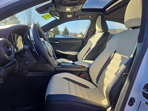 Certified 2023 Lexus IS 350 F Sport image 14