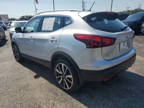 Used 2019 Nissan Rogue Sport SL w/ Premium Package FWD image 13