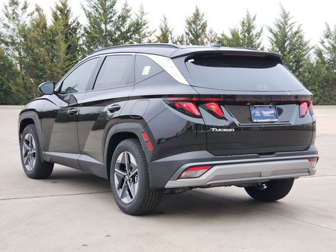 New 2026 Hyundai Tucson SEL FWD image 3