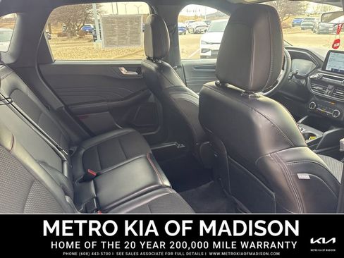 Used 2025 Ford Escape ST-Line Select image 34