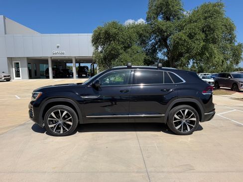 Used 2024 Volkswagen Atlas Cross Sport SEL Premium R-Line AWD/4WD image 3