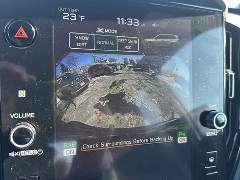 Used 2025 Subaru Forester Sport w/ Popular Package image 37