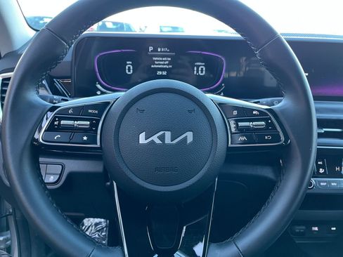 Used 2025 Kia Seltos S image 30