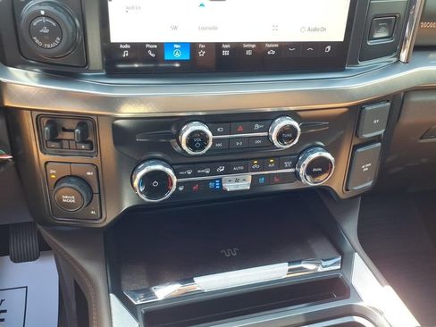 Used 2025 Ford F450 King Ranch w/ Chrome Package AWD/4WD image 26
