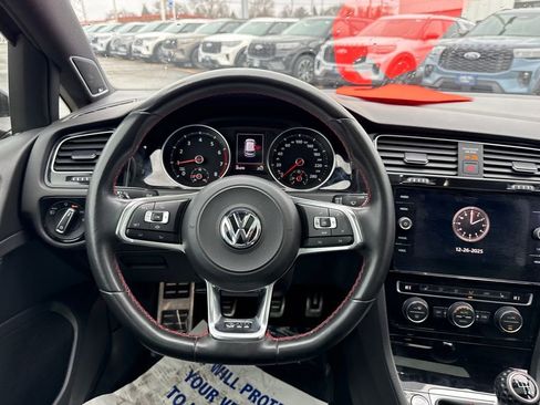 Used 2019 Volkswagen GTI Autobahn image 11