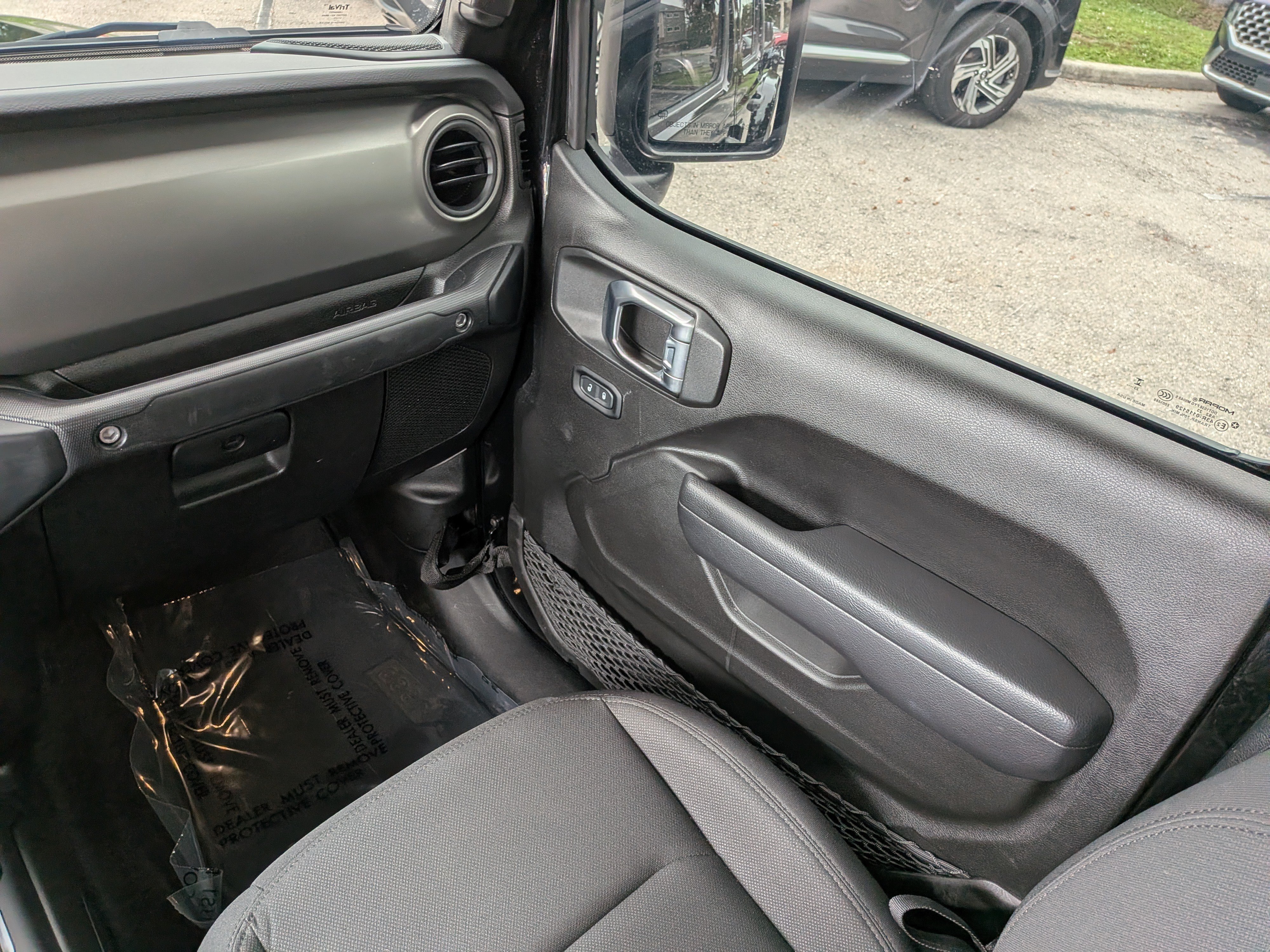 Used 2023 Jeep Gladiator Sport AWD/4WD image 18