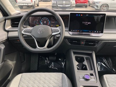 New 2026 Volkswagen Tiguan S image 15