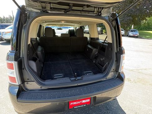 Used 2018 Ford Flex SE FWD image 29