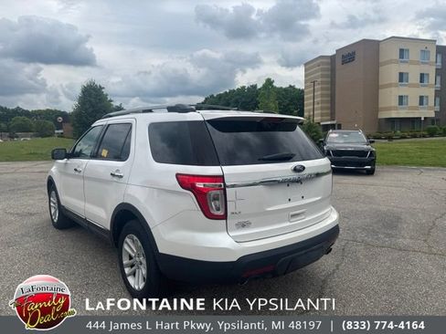 Used 2012 Ford Explorer XLT FWD image 3
