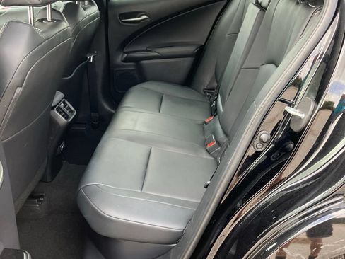 Used 2024 Lexus UX 250h FWD w/ Premium Package image 8