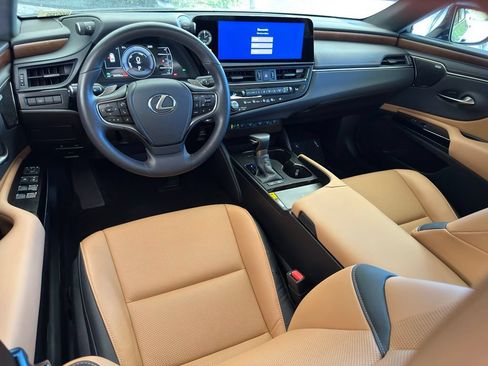 Certified 2025 Lexus ES 300h F Sport w/ Accessory Package (Z1) FWD image 13