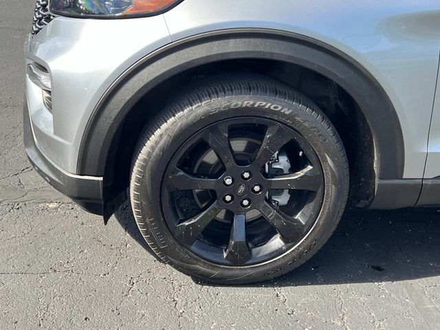 Certified 2024 Ford Explorer ST-Line w/ Class IV Trailer Tow Package AWD/4WD image 9