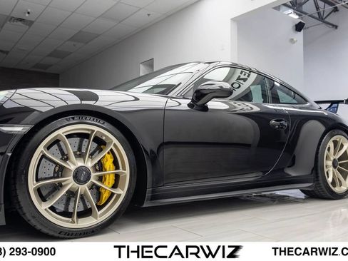 Used 2015 Porsche 911 GT3 RWD image 11