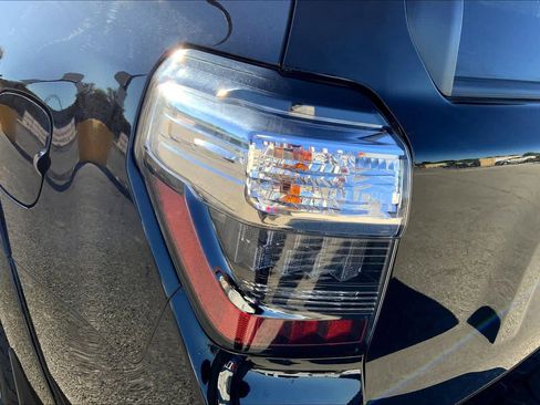 Used 2024 Toyota 4Runner SR5 image 27