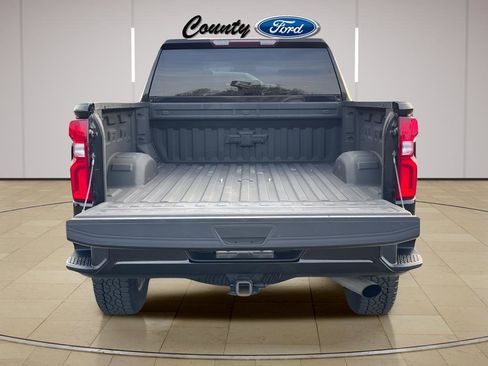 Used 2021 Chevrolet Silverado 2500 Custom w/ Custom Value Package image 20