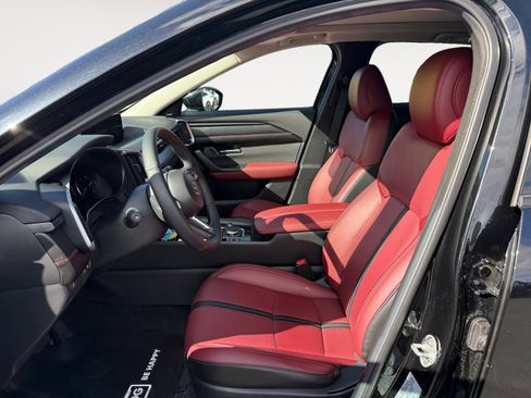 Certified 2025 MAZDA CX-50 AWD 2.5 Hybrid w/ Premium Pkg image 10