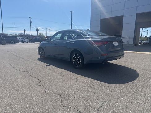 New 2025 Nissan Sentra SV w/ All-Weather Package FWD image 5
