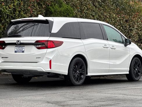 New 2026 Honda Odyssey Sport-L image 4