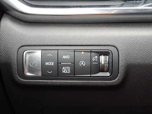 Used 2025 GMC Terrain Elevation AWD/4WD image 20