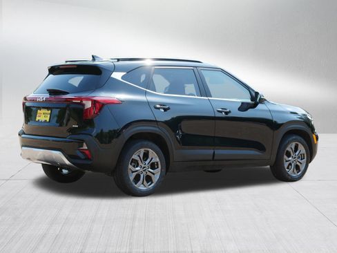 Certified 2024 Kia Seltos S AWD/4WD image 7