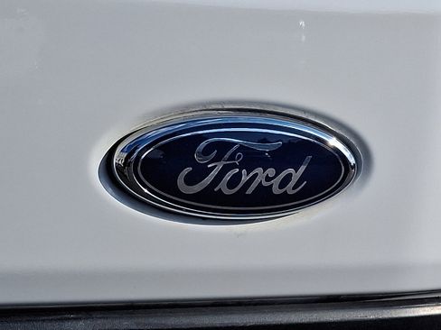 Used 2024 Ford Transit 250 Low Roof w/ Exterior Upgrade Package image 29