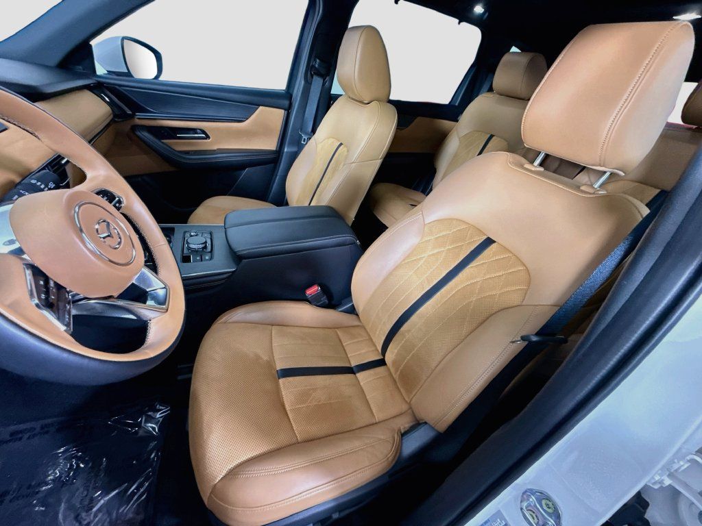 Used 2024 MAZDA CX-90 3.3 Turbo S w/ Premium Plus AWD/4WD image 28