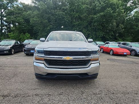 Used 2019 Chevrolet Silverado 1500 LT RWD image 8