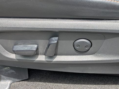 Used 2024 Nissan Pathfinder Rock Creek AWD/4WD image 18