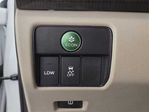 Used 2015 Honda Accord EX-L image 37
