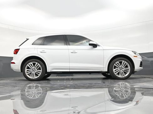 Used 2018 Audi Q5 2.0T Premium Plus w/ Premium Plus Package AWD/4WD image 25