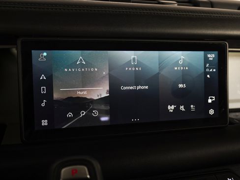 Used 2020 Land Rover Defender 110 HSE image 25