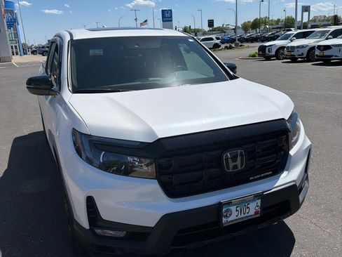 Used 2024 Honda Ridgeline Black Edition image 7