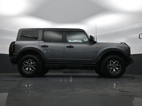 Used 2024 Ford Bronco Badlands image 29