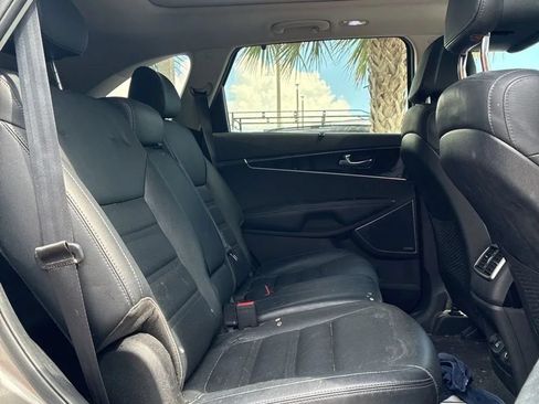 Used 2016 Kia Sorento SX AWD/4WD image 24