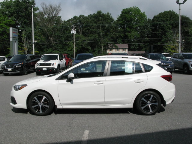 Used 2023 Subaru Impreza 2.0i Premium AWD/4WD image 9