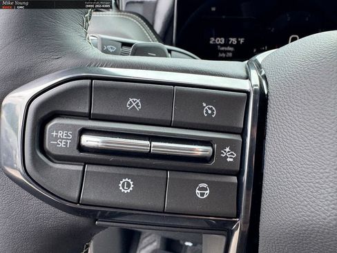 New 2026 GMC Yukon Denali Ultimate AWD/4WD image 19