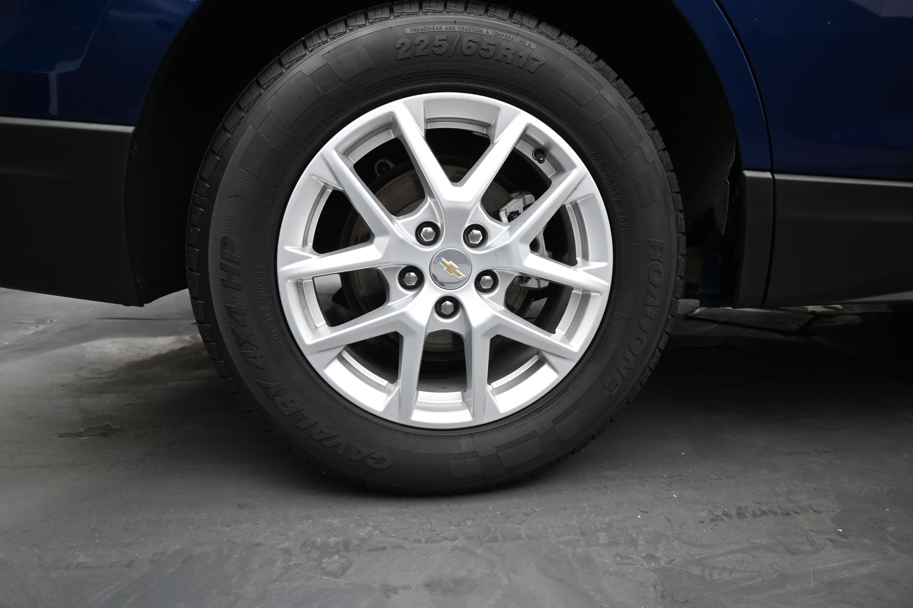 Used 2023 Chevrolet Equinox LT FWD image 11