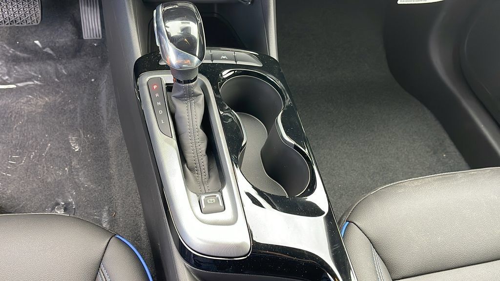 New 2026 Buick Envista Sport Touring w/ Convenience I Package FWD image 19