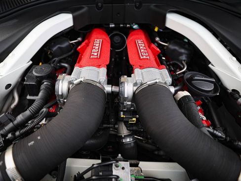 Certified 2021 Ferrari Roma RWD image 24