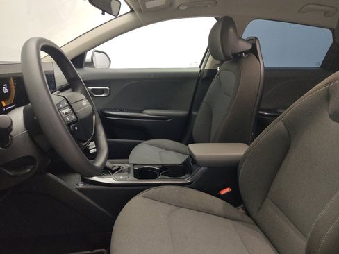 Used 2025 Kia K4 FWD image 17