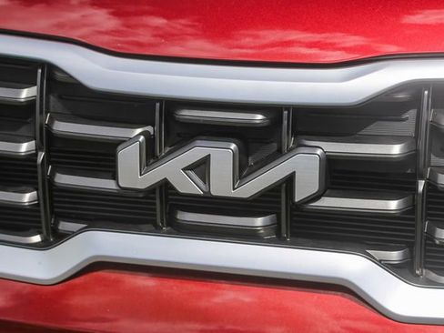 Certified 2024 Kia Telluride S w/ S Sunroof Package FWD image 7
