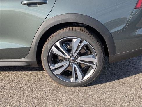 New 2026 Volvo V60 B5 Cross Country Plus w/ Protection Package Premier image 6