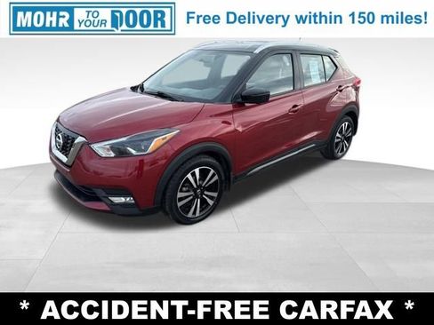 Used 2018 Nissan Kicks SR w/ Premium Package image 1