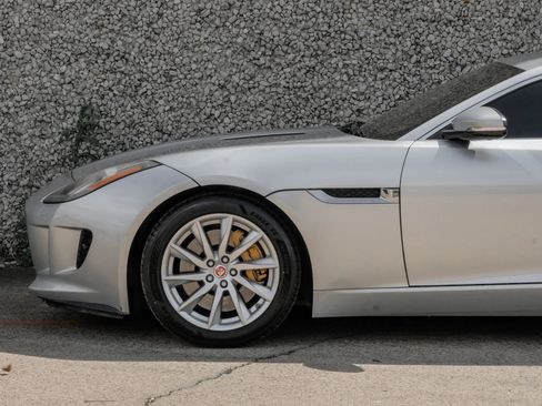 Used 2017 Jaguar F-TYPE Coupe RWD image 13
