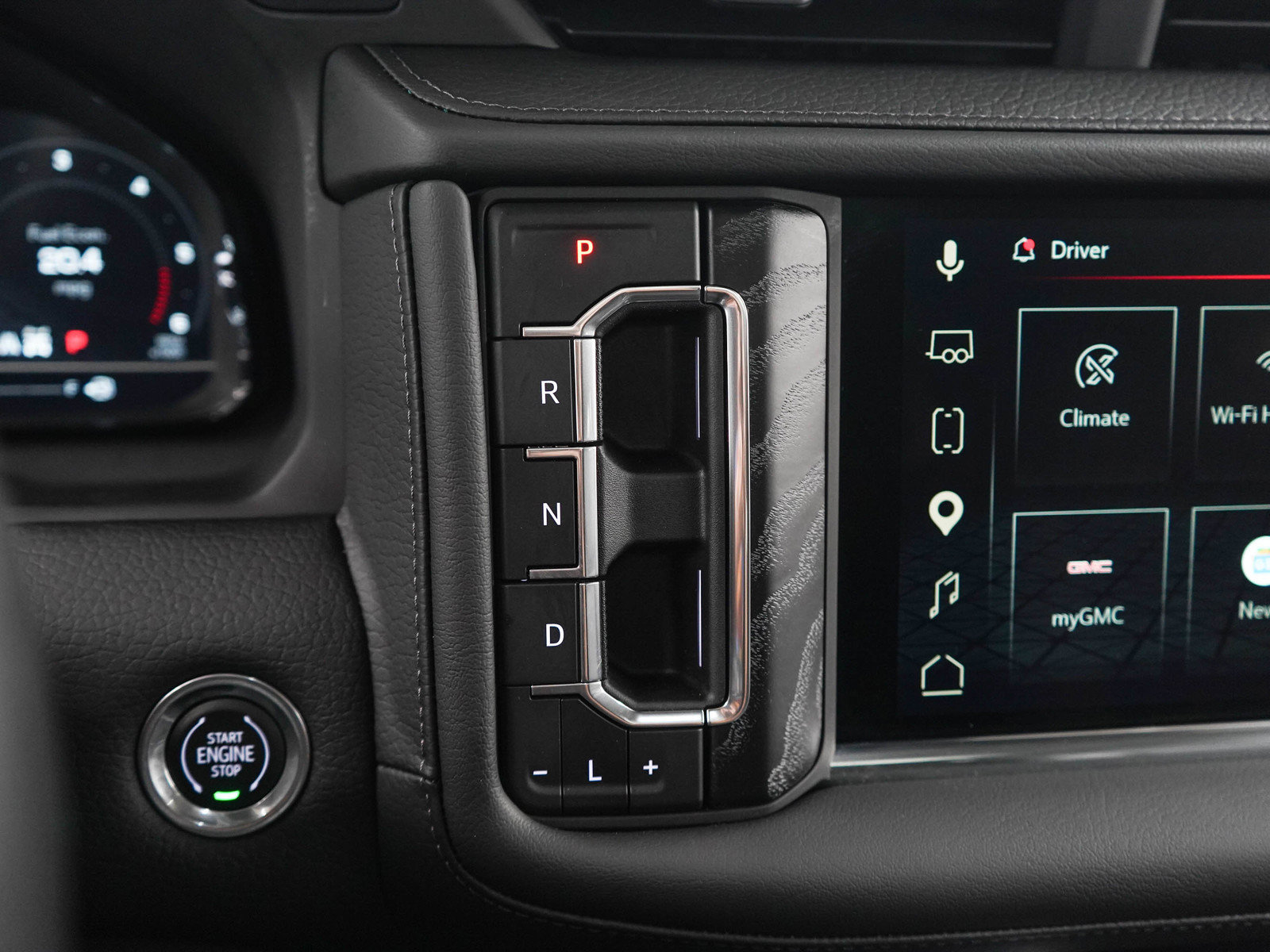 Used 2023 GMC Yukon XL Denali AWD/4WD image 26