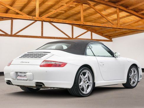 Used 2005 Porsche 911 Carrera image 6