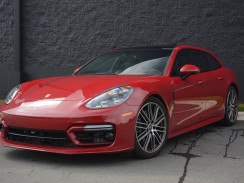 Certified 2023 Porsche Panamera GTS AWD/4WD image 41