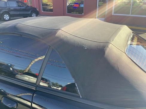 Used 2004 Ford Mustang GT image 25